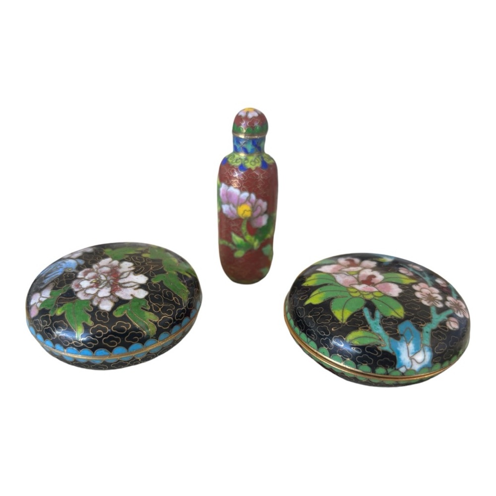 Chinese‎ Snuff Pot with 2 Chinese Cloisonné enamel jars
